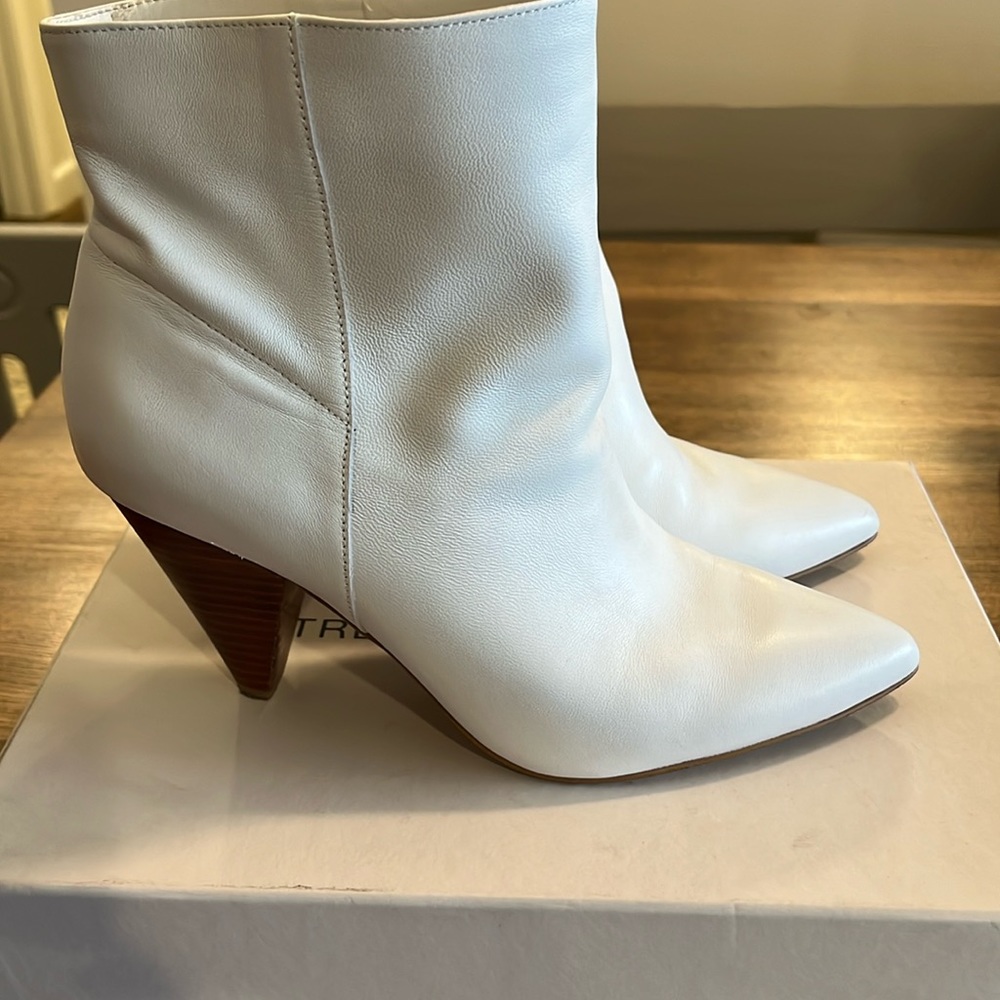 Treasure and Bond ankle boots